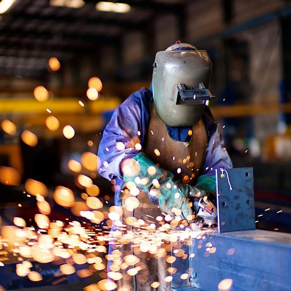 TEHLİKELİ VE ÇOK TEHLİKELİ İŞLERDE KAYNAKÇI EĞİTİMİ